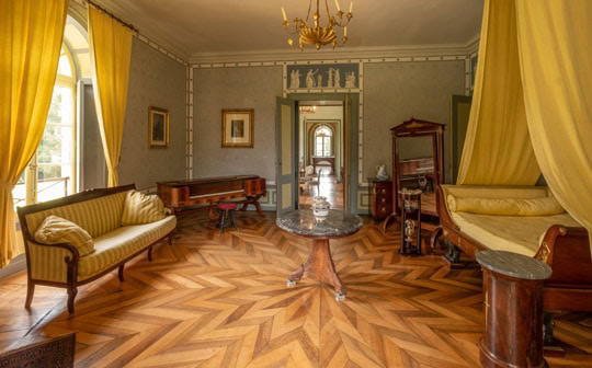 villa-section-parquet